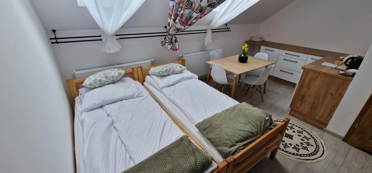 Zielona Ostoja Ulica Szpitalna 3C Apartment Kamieniec Ząbkowicki Екстериор снимка